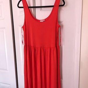 GAP! NWT! WOW! Maxi dress.